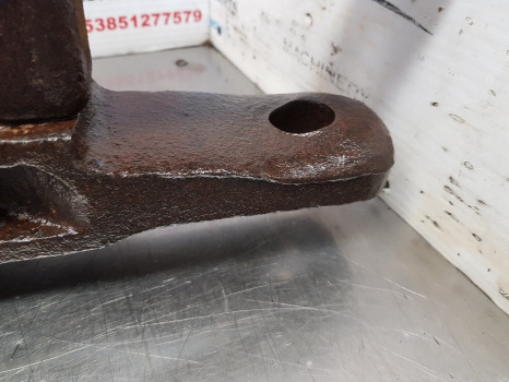 Ford 4610 And 5640 Combi Hitch With Hook And Drawbar E9nne915be29b - Keret/ Alváz: 5 kép. Ford 4610 And 5640 Combi Hitch With Hook And Drawbar E9nne915be29b - Keret/ Alváz: 5 kép.