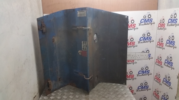 Ford 4610 Engine Hood, Pannel, Bonnet Assembly D7nn16626a, 85700572 - Motorháztető - Traktor: 1 kép. Ford 4610 Engine Hood, Pannel, Bonnet Assembly D7nn16626a, 85700572 - Motorháztető - Traktor: 1 kép.