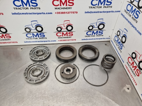 Ford 4630, 30 Series, Clutch Plate, Disc And Hub 86604372, K3660623692 - Kuplung és alkatrészek: 1 kép. Ford 4630, 30 Series, Clutch Plate, Disc And Hub 86604372, K3660623692 - Kuplung és alkatrészek: 1 kép.