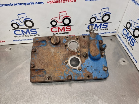 Ford 4630, 30 Series, Transmission Cover K3660221252, K3660221251, 83990673 - Sebességváltó: 1 kép. Ford 4630, 30 Series, Transmission Cover K3660221252, K3660221251, 83990673 - Sebességváltó: 1 kép.