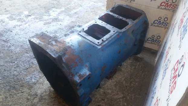 Ford 5610, 7610, 6610, 7710, 7810, 7910, 8210 Transmission Housing E2nn7006ea - Sebességváltó: 4 kép. Ford 5610, 7610, 6610, 7710, 7810, 7910, 8210 Transmission Housing E2nn7006ea - Sebességváltó: 4 kép.