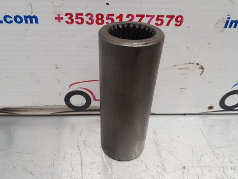 Ford 8240, 10, Ts, 100, 1000 Transmission Shaft Pto Coupling D1nn4684b, 81825115 - Sebességváltó: 1 kép. Ford 8240, 10, Ts, 100, 1000 Transmission Shaft Pto Coupling D1nn4684b, 81825115 - Sebességváltó: 1 kép.