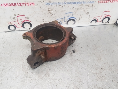 Ford New Holland Fiat 90-90 Front Axle Suspension Bracket 5140453; 5140454 - Felfüggesztés - Traktor: 4 kép. Ford New Holland Fiat 90-90 Front Axle Suspension Bracket 5140453; 5140454 - Felfüggesztés - Traktor: 4 kép.
