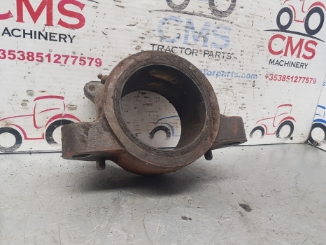 Ford New Holland Fiat 90-90 Front Axle Suspension Bracket 5140453; 5140454 - Felfüggesztés - Traktor: 2 kép. Ford New Holland Fiat 90-90 Front Axle Suspension Bracket 5140453; 5140454 - Felfüggesztés - Traktor: 2 kép.