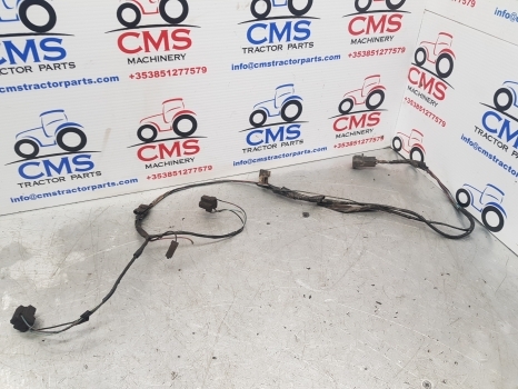 Ford New Holland Ts, 40 Series 8240 Front Head Lamp Wiring Loom F0nn13n054aa - Kábel/ Kábelkorbácso - Traktor: 1 kép. Ford New Holland Ts, 40 Series 8240 Front Head Lamp Wiring Loom F0nn13n054aa - Kábel/ Kábelkorbácso - Traktor: 1 kép.