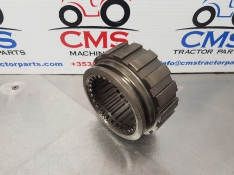 Ford Tw5, Tw35, 8530, 8730, Tw, 30 S. Coupling Sliding Gear 83933554, D8nn7106ca - Kardántengely - Traktor: 4 kép. Ford Tw5, Tw35, 8530, 8730, Tw, 30 S. Coupling Sliding Gear 83933554, D8nn7106ca - Kardántengely - Traktor: 4 kép.
