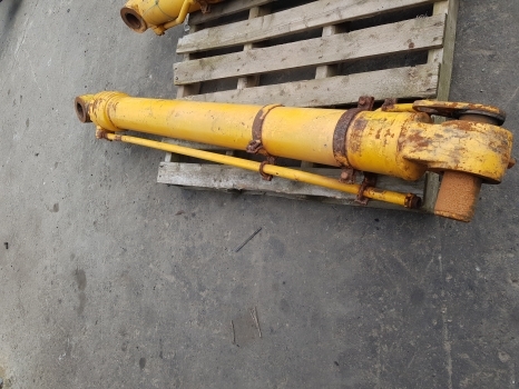 Hyundai 160lc7, R180lc7, R160lc7a Hydraulic Boom Arm Ram Cylinder 31n5-50131 - Hidraulikus henger - Traktor: 4 kép. Hyundai 160lc7, R180lc7, R160lc7a Hydraulic Boom Arm Ram Cylinder 31n5-50131 - Hidraulikus henger - Traktor: 4 kép.