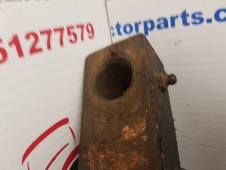 Jcb 2cx Front Axle Track Rod Bar 448/22000 - Nyomtávrúd - Kotrórakodó: 3 kép. Jcb 2cx Front Axle Track Rod Bar 448/22000 - Nyomtávrúd - Kotrórakodó: 3 kép.