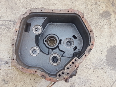 Jcb 531-70, 54170, 535-95 Transmission Housing 6 Speed 589/10589, 442/27690 - Sebességváltó - Kotrórakodó: 5 kép. Jcb 531-70, 54170, 535-95 Transmission Housing 6 Speed 589/10589, 442/27690 - Sebességváltó - Kotrórakodó: 5 kép.