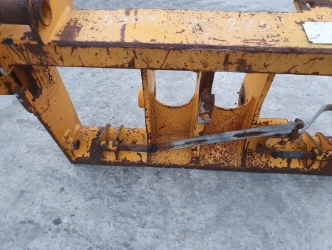 Jcb 531-70 Jcb Q Fit Headstock, Quick Attach Hitch 160/13333 - Gyorscsatlakozó - Teleszkópos rakodó: 3 kép. Jcb 531-70 Jcb Q Fit Headstock, Quick Attach Hitch 160/13333 - Gyorscsatlakozó - Teleszkópos rakodó: 3 kép.