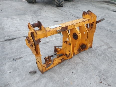 Jcb 531-70 Jcb Q Fit Headstock, Quick Attach Hitch 160/13333 - Gyorscsatlakozó - Teleszkópos rakodó: 5 kép. Jcb 531-70 Jcb Q Fit Headstock, Quick Attach Hitch 160/13333 - Gyorscsatlakozó - Teleszkópos rakodó: 5 kép.