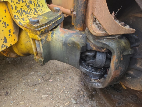 Jcb 533-105 Front Axle Housing Lhs Rhs 53/23001, 458/20667 - Első tengely - Mezőgazdasági gépek: 1 kép. Jcb 533-105 Front Axle Housing Lhs Rhs 53/23001, 458/20667 - Első tengely - Mezőgazdasági gépek: 1 kép.