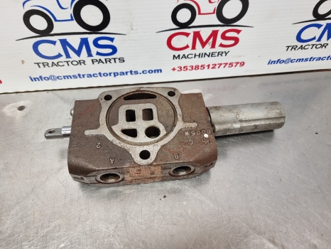 Jcb Jcb Models Hydraulic Auxiliary Valve Slice 6005w - Hidraulika: 4 kép. Jcb Jcb Models Hydraulic Auxiliary Valve Slice 6005w - Hidraulika: 4 kép.