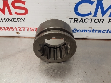 John Deere 1950 Differential Lock Shift Collar R51501, L32569 - Differenciálmű - Traktor: 3 kép. John Deere 1950 Differential Lock Shift Collar R51501, L32569 - Differenciálmű - Traktor: 3 kép.