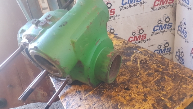 Differenciálmű - Traktor John Deere 3215, 3220 Front Axle Differential Housing Z72431, 4475435038: 6 kép.