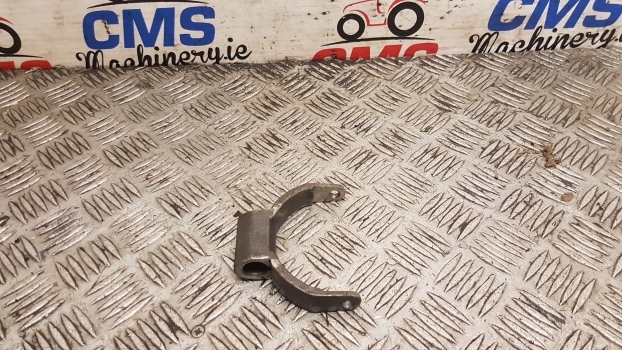 John Deere 40, 50 Series 2040, 2140, 3050, 3350 Differential Lock Fork L36198 - Differenciálmű - Traktor: 4 kép. John Deere 40, 50 Series 2040, 2140, 3050, 3350 Differential Lock Fork L36198 - Differenciálmű - Traktor: 4 kép.