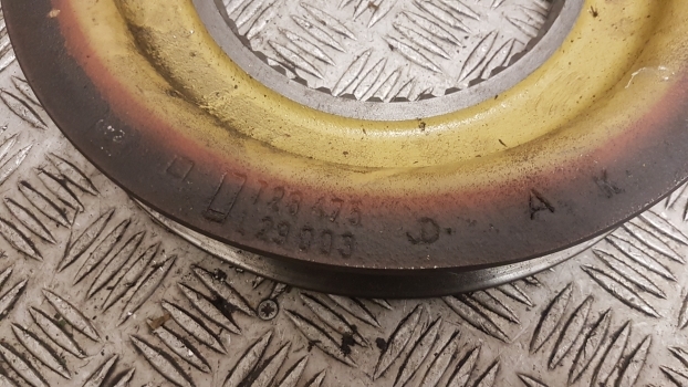 John Deere 41, 51, 50 Series 3050, 3350, 3640, 3650 Handbrake Disc L29003 - Féktárcsa - Traktor: 3 kép. John Deere 41, 51, 50 Series 3050, 3350, 3640, 3650 Handbrake Disc L29003 - Féktárcsa - Traktor: 3 kép.