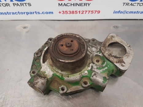 John Deere 6110, 6210, 6310, 7220, 7230 Water Pump Re500734, Re505980, R123395 - Hűtőfolyadék szivattyú - Traktor: 1 kép. John Deere 6110, 6210, 6310, 7220, 7230 Water Pump Re500734, Re505980, R123395 - Hűtőfolyadék szivattyú - Traktor: 1 kép.