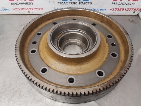 John Deere 6200, 6400 , 6210, 6110, 6120 Rear Axle Differential Complete L80102 - Differenciálmű - Traktor: 2 kép. John Deere 6200, 6400 , 6210, 6110, 6120 Rear Axle Differential Complete L80102 - Differenciálmű - Traktor: 2 kép.