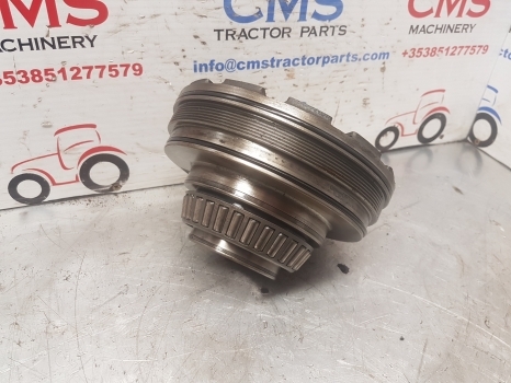 John Deere 6210r Rear Axle Differential Bearing Housing R306395, R306386 - Differenciálmű - Traktor: 2 kép. John Deere 6210r Rear Axle Differential Bearing Housing R306395, R306386 - Differenciálmű - Traktor: 2 kép.