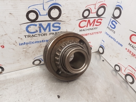 John Deere 6210r Rear Axle Differential Bearing Housing R315748, Re330901 - Differenciálmű - Traktor: 2 kép. John Deere 6210r Rear Axle Differential Bearing Housing R315748, Re330901 - Differenciálmű - Traktor: 2 kép.