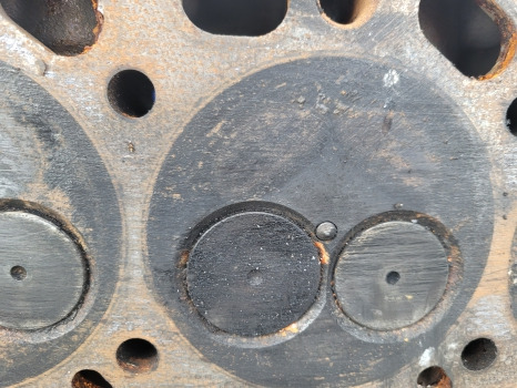 Motor fej John Deere 6230, 6330, 6430 Engine Cylinder Head R524836, R520778, Re525458: 10 kép.