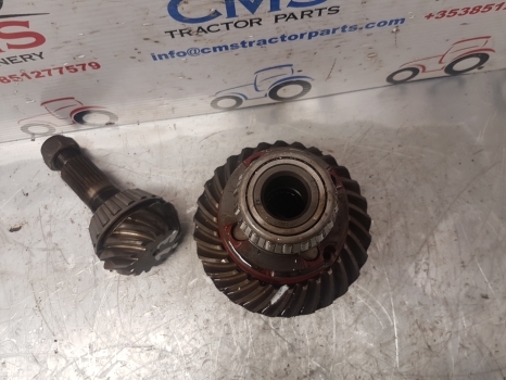 John Deere 6300, 6400 Front Bevel Gear Differential Al79791, L100149, 4475304062 - Differenciálmű - Traktor: 3 kép. John Deere 6300, 6400 Front Bevel Gear Differential Al79791, L100149, 4475304062 - Differenciálmű - Traktor: 3 kép.