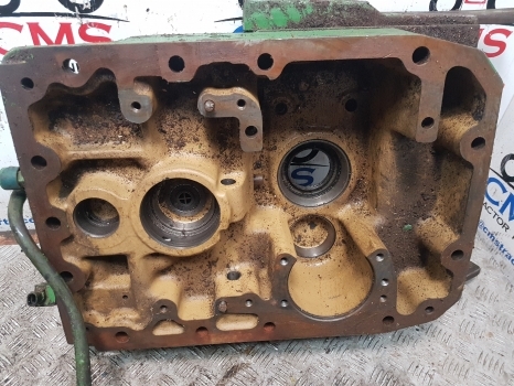 Erőátvitel - Traktor John Deere 6400, 6100, 6200, 6300, 6500 Rear Pto Housing L76333, Al76176: 9 kép.