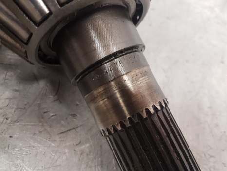 John Deere 6900 Zf Apl2060 Axle Bevel Gear And Differential Al110919, 4475217001 - Differenciálmű - Traktor: 4 kép. John Deere 6900 Zf Apl2060 Axle Bevel Gear And Differential Al110919, 4475217001 - Differenciálmű - Traktor: 4 kép.