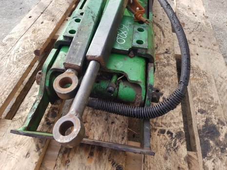 John Deere 6920, 6820, 6810, 6910 Pick Up Hitch Frame Al229594, Al220949 - Gyorscsatlakozó - Mezőgazdasági gépek: 5 kép. John Deere 6920, 6820, 6810, 6910 Pick Up Hitch Frame Al229594, Al220949 - Gyorscsatlakozó - Mezőgazdasági gépek: 5 kép.