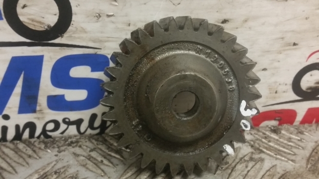 John Deere Powertech 4.5l 6210, 6110, 6410 Engine Oil Pump Gear R120638 - Olajszivattyú - Traktor: 1 kép. John Deere Powertech 4.5l 6210, 6110, 6410 Engine Oil Pump Gear R120638 - Olajszivattyú - Traktor: 1 kép.