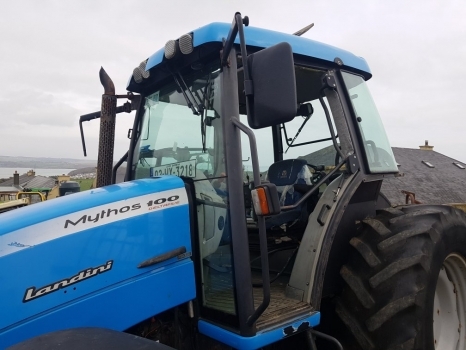 Landini Mythos Series Mythos 100, Mythos 105, Mythos 115 Cab Complete - Fülke - Traktor: 1 kép. Landini Mythos Series Mythos 100, Mythos 105, Mythos 115 Cab Complete - Fülke - Traktor: 1 kép.