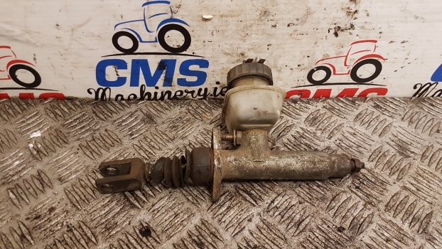 Landini Mythos Tdi 115 Clutch Master Cylinder 3558552m91 - Kuplunghenger - Traktor: 4 kép. Landini Mythos Tdi 115 Clutch Master Cylinder 3558552m91 - Kuplunghenger - Traktor: 4 kép.