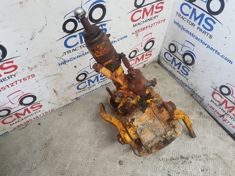 Massey Ferguson 40 Power Steering Box - Kormánymű - Traktor: 3 kép. Massey Ferguson 40 Power Steering Box - Kormánymű - Traktor: 3 kép.