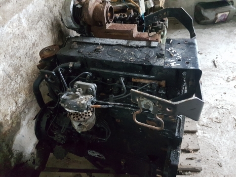 Massey Ferguson 4255, 4245 Complete Engine Perkins For Parts 735168m91 - Motor - Traktor: 2 kép. Massey Ferguson 4255, 4245 Complete Engine Perkins For Parts 735168m91 - Motor - Traktor: 2 kép.