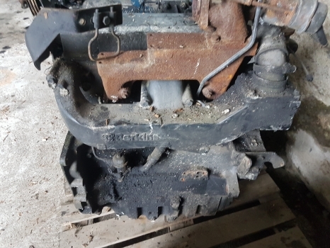 Massey Ferguson 4255, 4245 Complete Engine Perkins For Parts 735168m91 - Motor - Traktor: 1 kép. Massey Ferguson 4255, 4245 Complete Engine Perkins For Parts 735168m91 - Motor - Traktor: 1 kép.