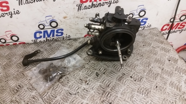 Massey Ferguson 4255, 4255 Hydraulic Filter Cover 3808025m93 - Hidraulikaszűrő - Traktor: 5 kép. Massey Ferguson 4255, 4255 Hydraulic Filter Cover 3808025m93 - Hidraulikaszűrő - Traktor: 5 kép.