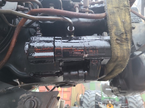 Massey Ferguson 4255 Hydraulic Pump - Hidraulikus szivattyú - Mezőgazdasági gépek: 3 kép. Massey Ferguson 4255 Hydraulic Pump - Hidraulikus szivattyú - Mezőgazdasági gépek: 3 kép.