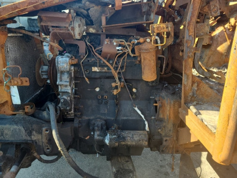 Massey Ferguson 4355 Perkins Complete Engine For Parts 5586/2200, Ak31350 - Motor: 1 kép. Massey Ferguson 4355 Perkins Complete Engine For Parts 5586/2200, Ak31350 - Motor: 1 kép.