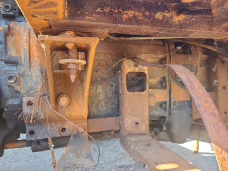 Massey Ferguson 4355 Transmission Gearbox For Parts - Sebességváltó - Traktor: 1 kép. Massey Ferguson 4355 Transmission Gearbox For Parts - Sebességváltó - Traktor: 1 kép.