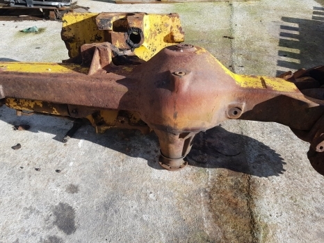 Massey Ferguson 50b, 50h Zf Fwd Front Axle Complete - Első tengely - Kotrórakodó: 3 kép. Massey Ferguson 50b, 50h Zf Fwd Front Axle Complete - Első tengely - Kotrórakodó: 3 kép.