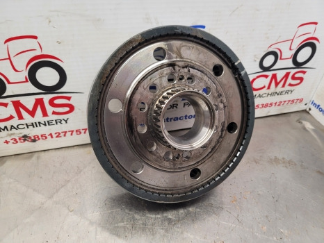 Massey Ferguson 5450 Front Axle Annular Gear 728.06.033.01, F334310020460 - Első tengely: 5 kép. Massey Ferguson 5450 Front Axle Annular Gear 728.06.033.01, F334310020460 - Első tengely: 5 kép.