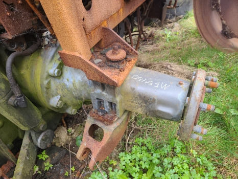 Massey Ferguson 5450 Rear Half Axle Rhs 3067118 - Hátsó tengely - Mezőgazdasági gépek: 1 kép. Massey Ferguson 5450 Rear Half Axle Rhs 3067118 - Hátsó tengely - Mezőgazdasági gépek: 1 kép.