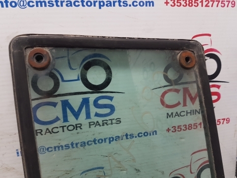 Massey Ferguson 600 Series 690 Cab Knee Glass With Lhs Seal Tg1250, 3301881m1 - Ablak és alkatrészek - Traktor: 2 kép. Massey Ferguson 600 Series 690 Cab Knee Glass With Lhs Seal Tg1250, 3301881m1 - Ablak és alkatrészek - Traktor: 2 kép.