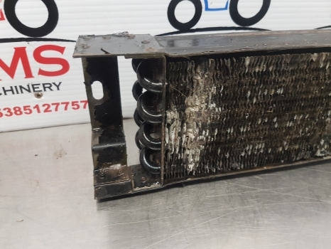 Massey Ferguson 6150, 6160, 6130, 3050, 3060, 3115, 3120, Oil Cooler 3583351m1 - Radiátor - Traktor: 3 kép. Massey Ferguson 6150, 6160, 6130, 3050, 3060, 3115, 3120, Oil Cooler 3583351m1 - Radiátor - Traktor: 3 kép.