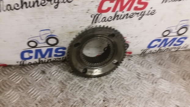 Massey Ferguson 6150, 6160 Front Axle Annular Gear Flange 3429971m1 - Első tengely - Traktor: 1 kép. Massey Ferguson 6150, 6160 Front Axle Annular Gear Flange 3429971m1 - Első tengely - Traktor: 1 kép.