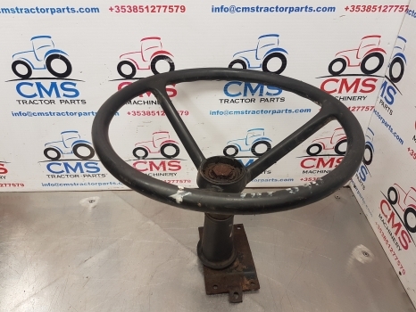 Massey Ferguson 698t, 675, 690, 1004 Steering Wheel And Column 674232m1 - Kormánykerék - Traktor: 2 kép. Massey Ferguson 698t, 675, 690, 1004 Steering Wheel And Column 674232m1 - Kormánykerék - Traktor: 2 kép.