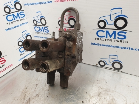 Massey Ferguson Hydraulic Spool Valves 3616205m91, 3582523m1, 3582517m1 - Hidraulikus szelep - Traktor: 3 kép. Massey Ferguson Hydraulic Spool Valves 3616205m91, 3582523m1, 3582517m1 - Hidraulikus szelep - Traktor: 3 kép.