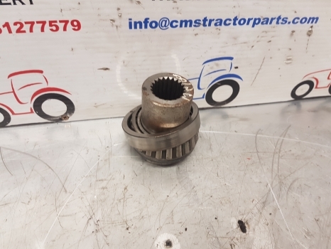 Mccormick Mc, Mc100, Case Mx, Mxc, Mx100 Transmission Shaft Collar 1345906c1 - Erőátvitel - Traktor: 1 kép. Mccormick Mc, Mc100, Case Mx, Mxc, Mx100 Transmission Shaft Collar 1345906c1 - Erőátvitel - Traktor: 1 kép.