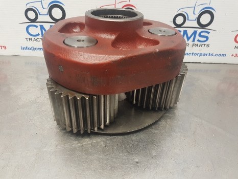 Mccormick Mc100, Mc95, Case Mxc Rear Axle Gear Carrier Assy 259323a1, 259834a - Hátsó tengely: 2 kép. Mccormick Mc100, Mc95, Case Mxc Rear Axle Gear Carrier Assy 259323a1, 259834a - Hátsó tengely: 2 kép.